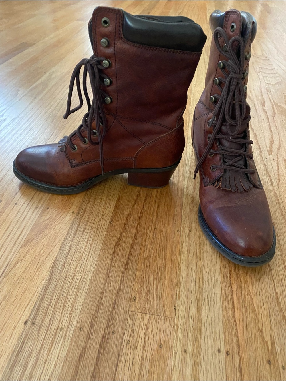 Double H Women's Brown Lace-Up Leather Fringe Boots - Picture 2 of 10